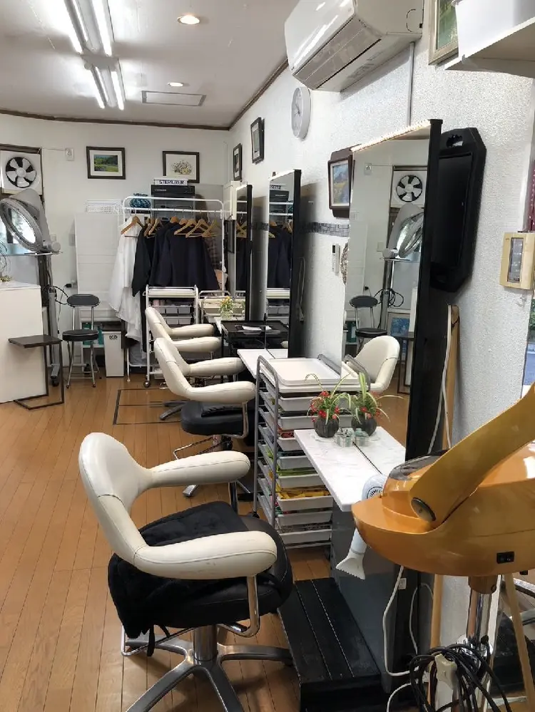 エム、デュの内観・外観3