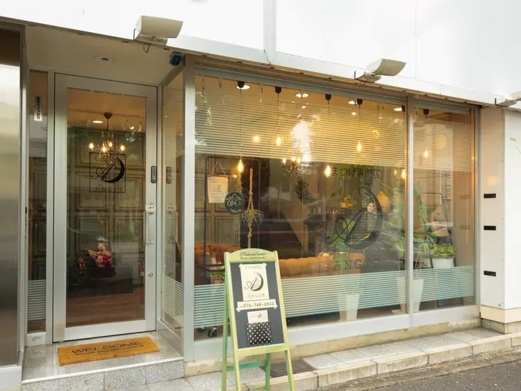 まつげ＆ネイルANGIE【アンジー】の内観・外観2