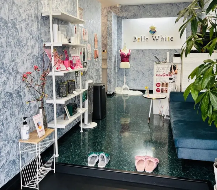 Belle Whiteの内観・外観1