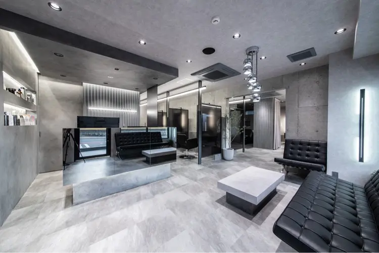 CHERiRの内観・外観1