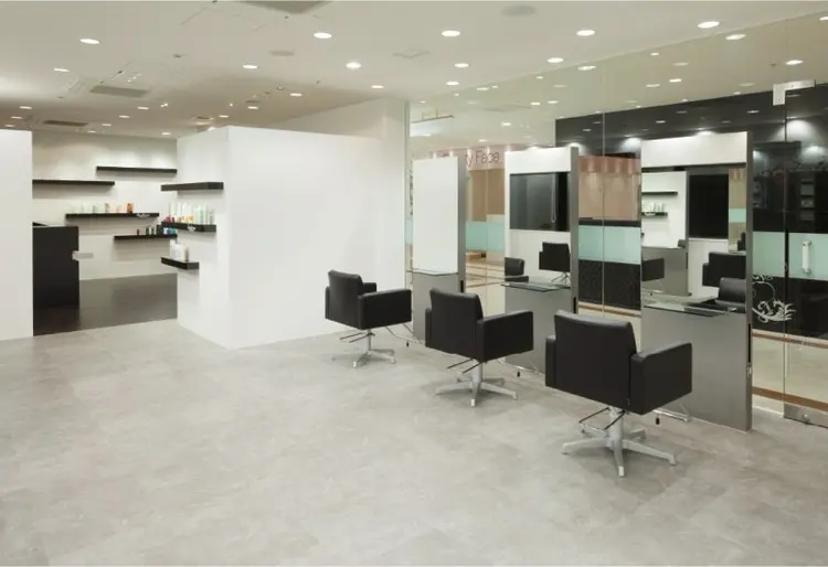 TAYAの内観・外観2