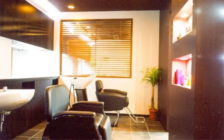 Bless hair &spaの内観・外観1