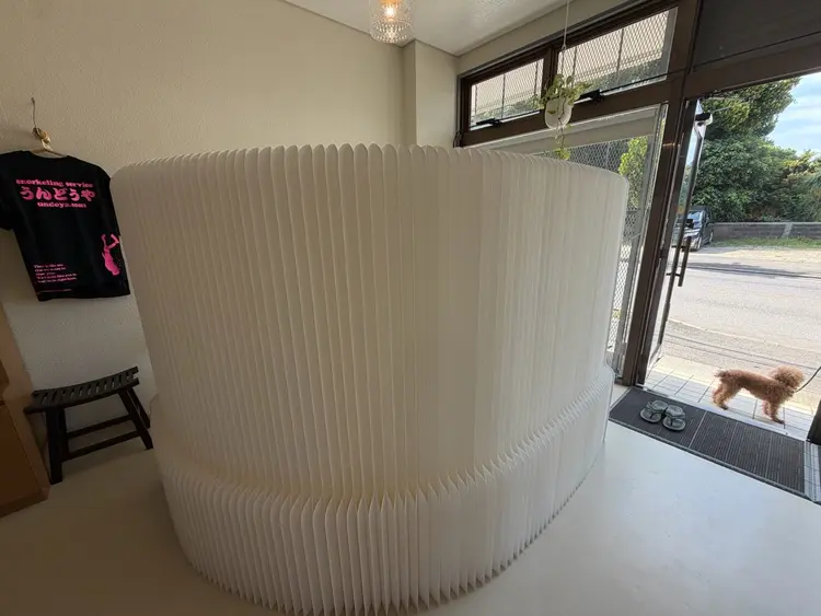 EYN.nailの内観・外観1