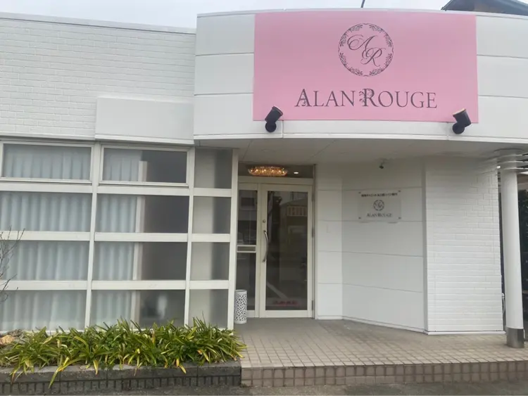 ALANROUGEの内観・外観1