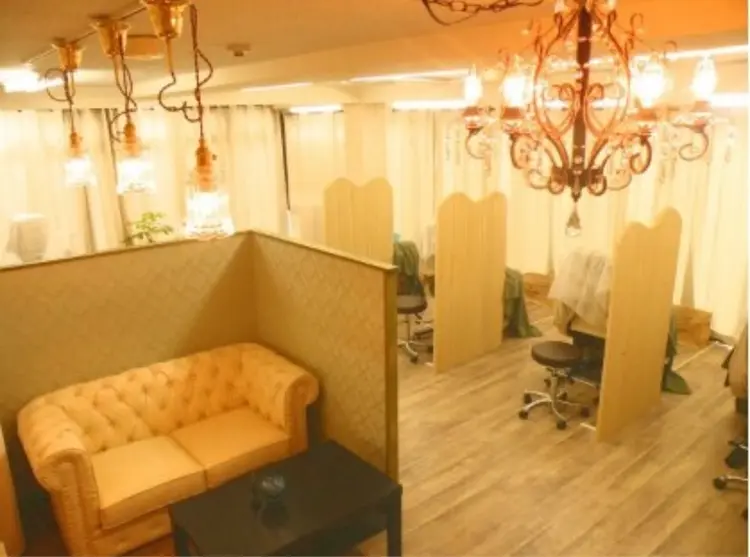 GLIDEの内観・外観1