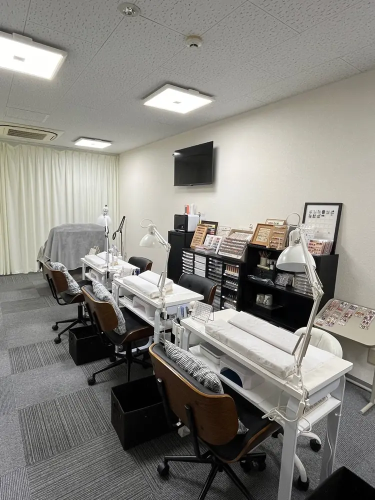 salonAZの内観・外観3