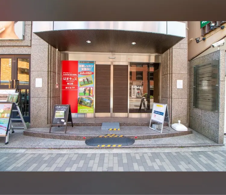 JULYSTARの内観・外観1