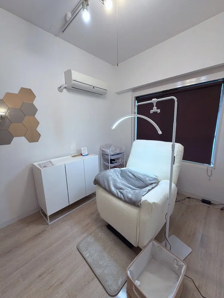 AIMETOIの内観・外観1