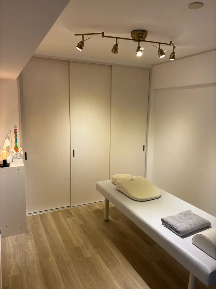 ビジュ整骨院　赤坂駅店の内観・外観2