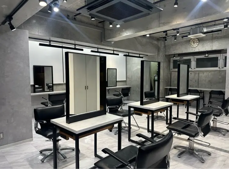 RAF TOKYOの内観・外観1