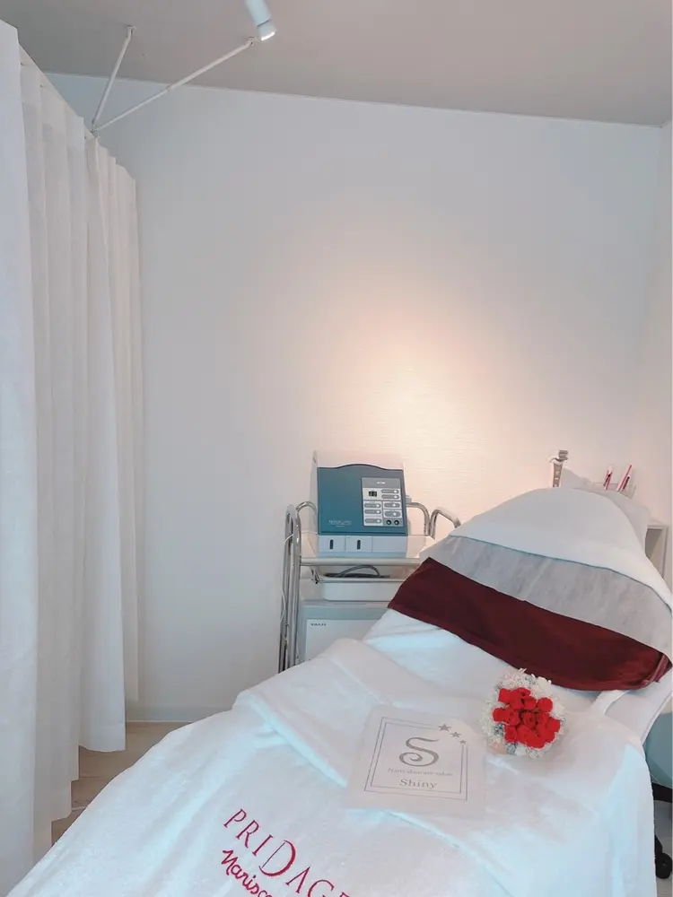 Shinyの内観・外観1