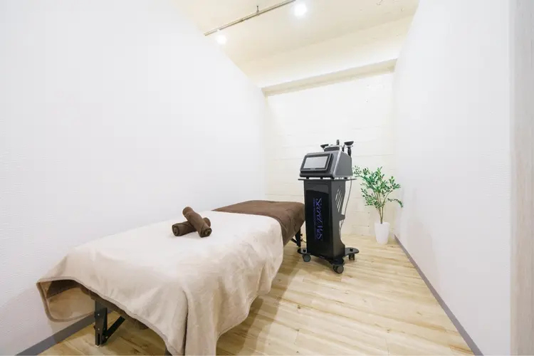 脱毛・痩身専門サロンLYN【リン】の内観・外観2