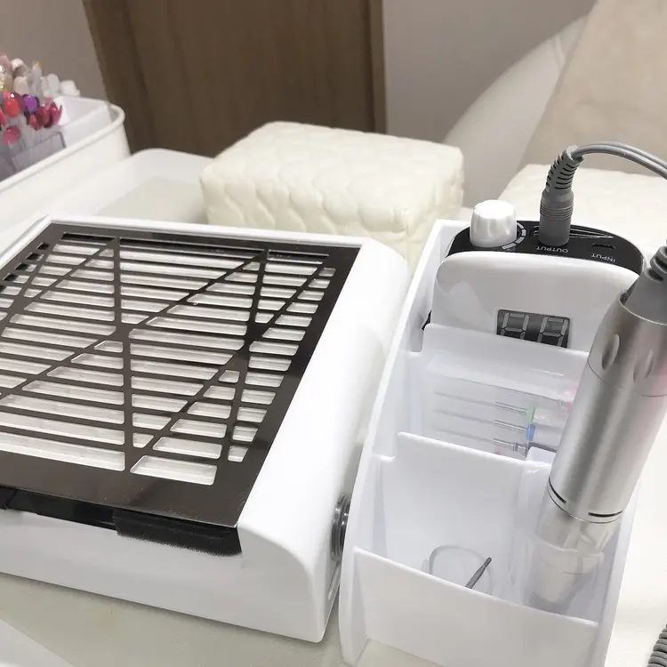 room nailの内観・外観2