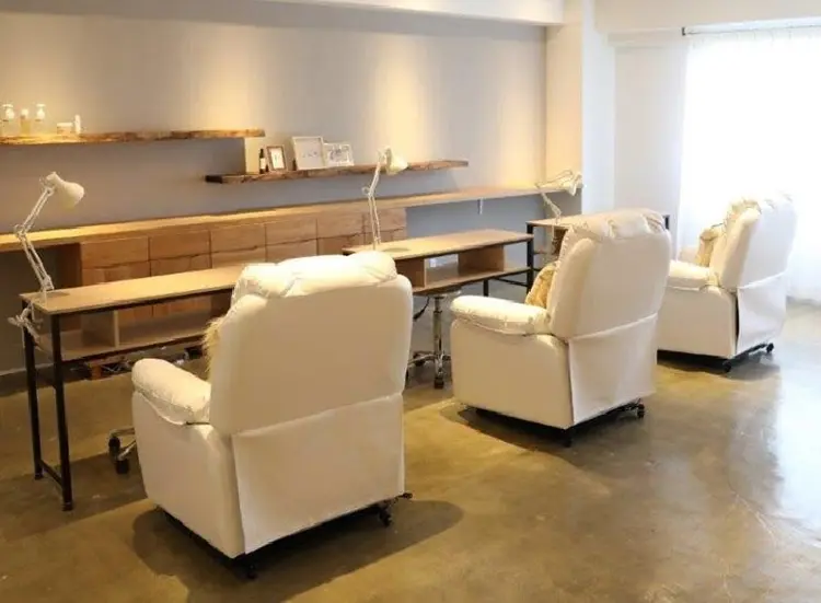 パラジェル認定サロン　SINCEの内観・外観1