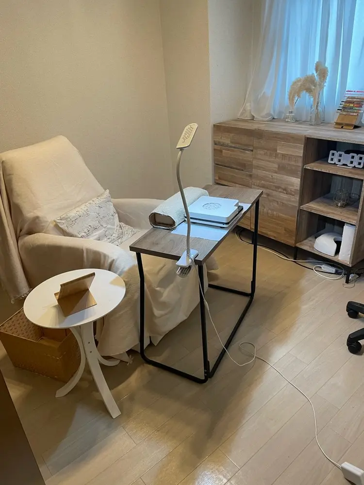 nail salon LAPIS LAZULIの内観・外観1