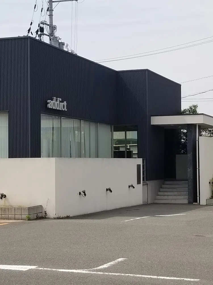 hair make addict (ヘアーメイク アディクト)の内観・外観2