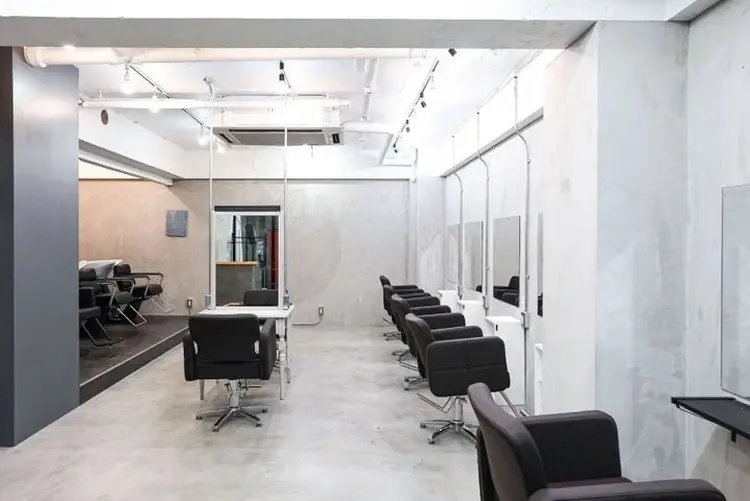 PERCUTの内観・外観1