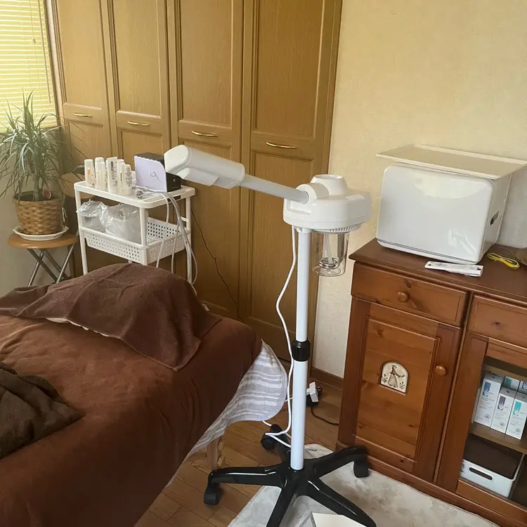 Beauty Salon Chaleureuseの内観・外観1