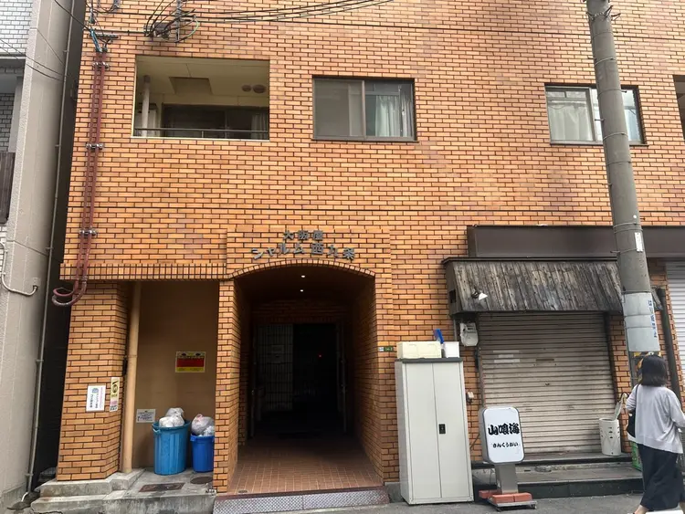 まつ毛エクステ／まつ毛パーマ／フェイシャル／beautysalon cocoraの内観・外観1