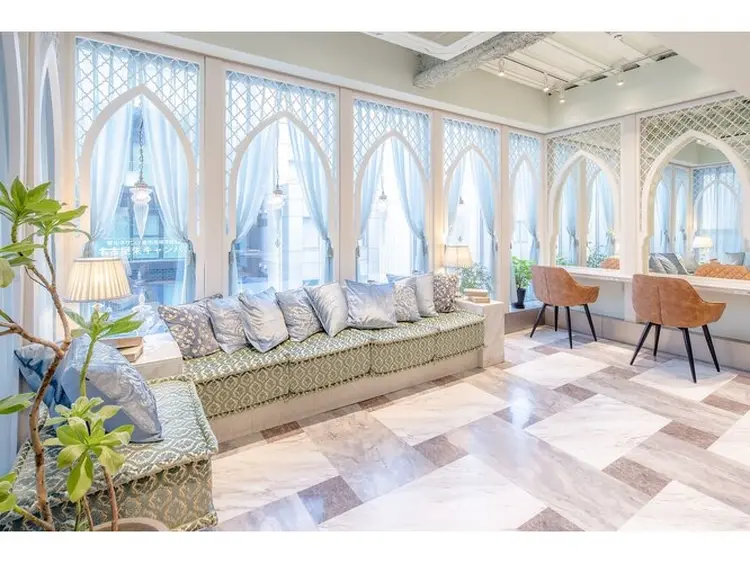 Lond  robinの内観・外観2