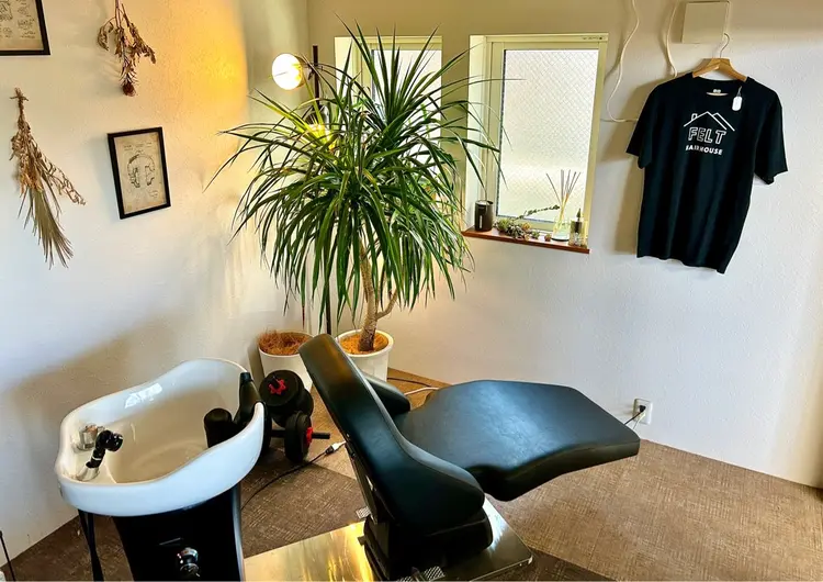 FELTの内観・外観1