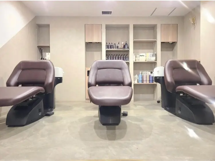 ANKH CROSS 池袋店の内観・外観3