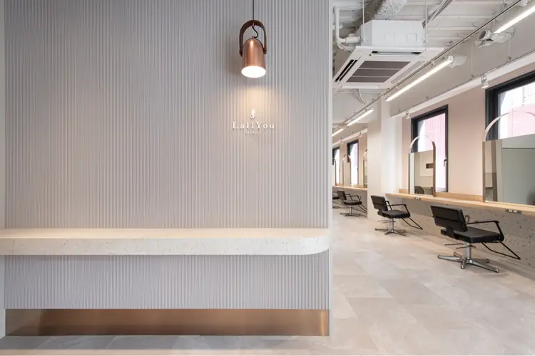 Lall  You 大阪の内観・外観1