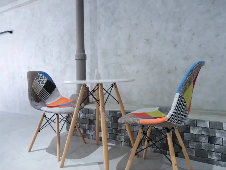 ホワイトラッシュ桃山台店の内観・外観3