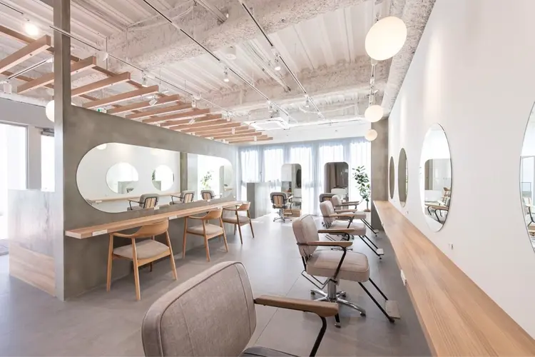 hair &beauty ien.の内観・外観1