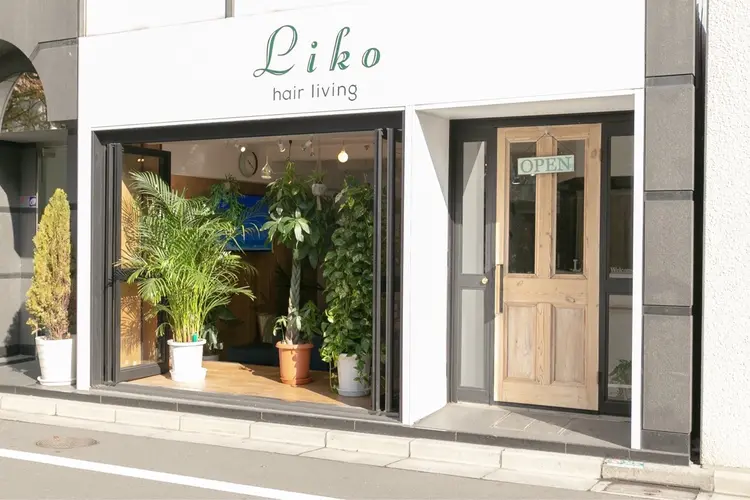 hair living Liko池袋東口店の内観・外観1