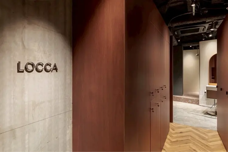 LOCCA銀座中央通り店の内観・外観2