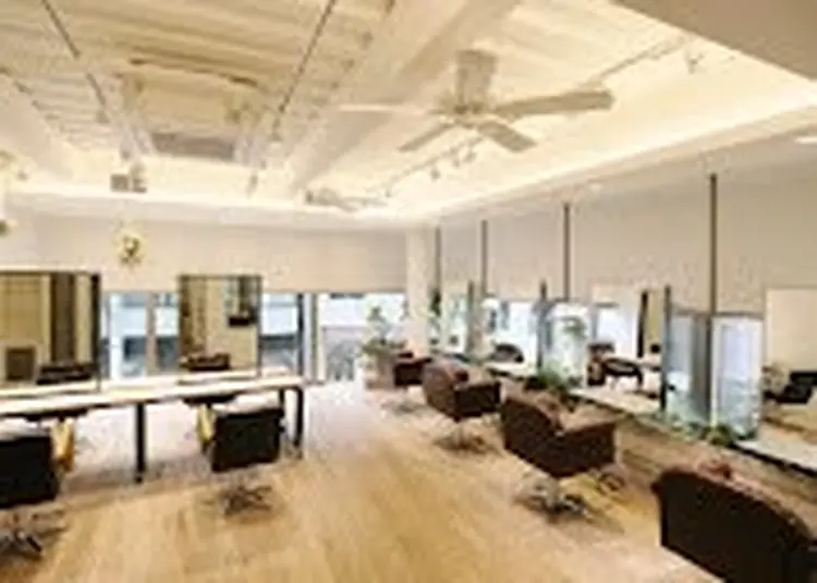 lonessの内観・外観3