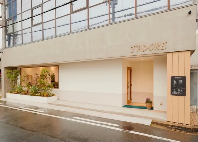 J'ADORE HAIRの内観・外観1