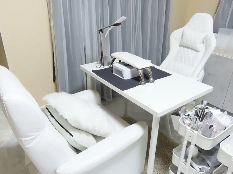 BINELの内観・外観1