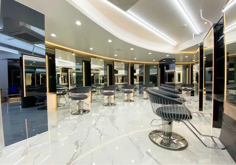 LAPIS渋谷本店の内観・外観1