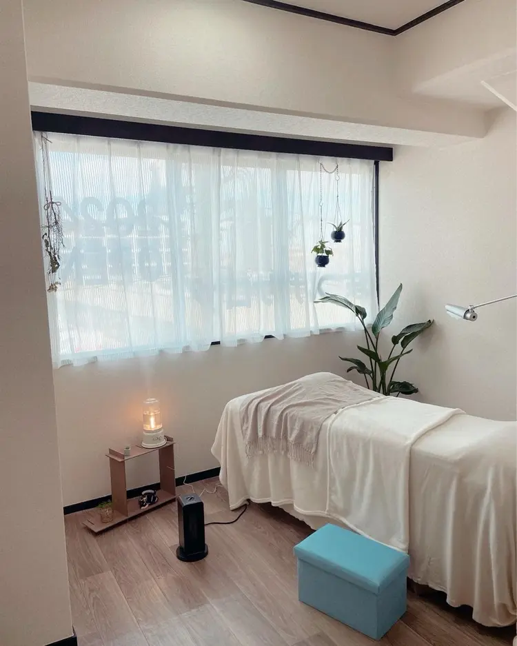 eyelash ES asanteの内観・外観1