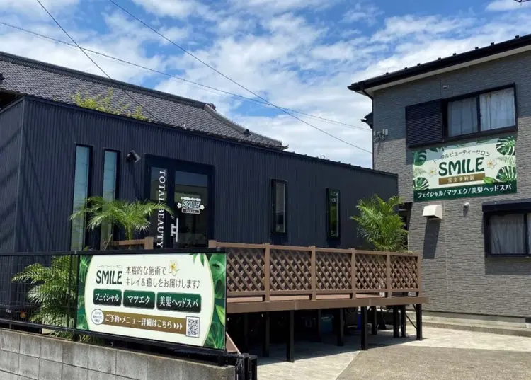 トータルビューティサロンSMILEの内観・外観1