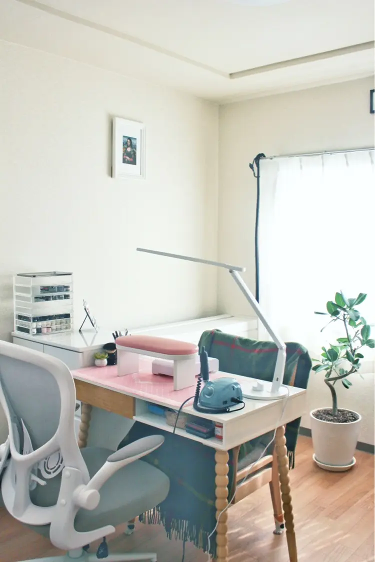 Baku Nailsの内観・外観2