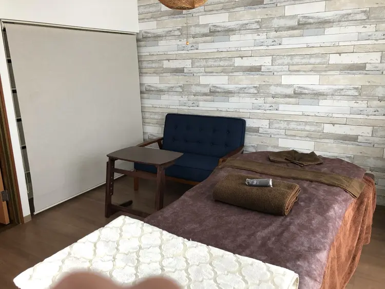 ボディーメイクサロンHealingの内観・外観1