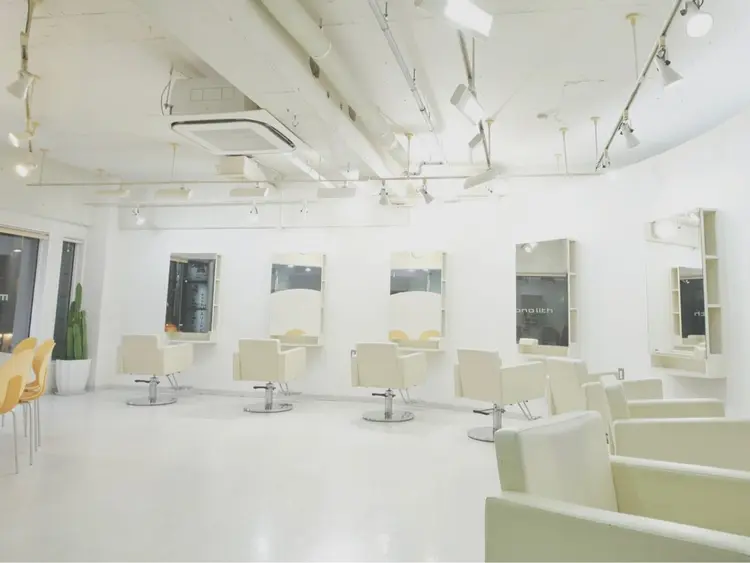 monolithの内観・外観3