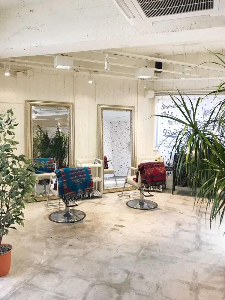 CALMHAIRの内観・外観2