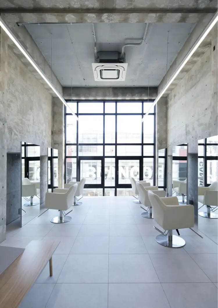 CHARLES　DESSIN tokyoの内観・外観1