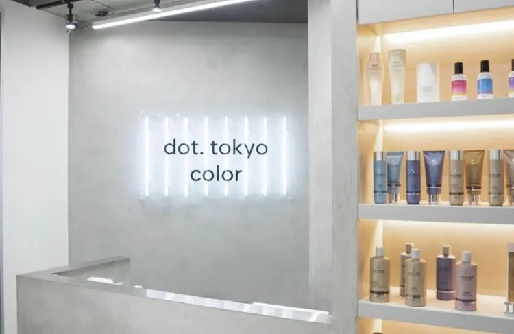 hair salon dot.tokyo colorの内観・外観1