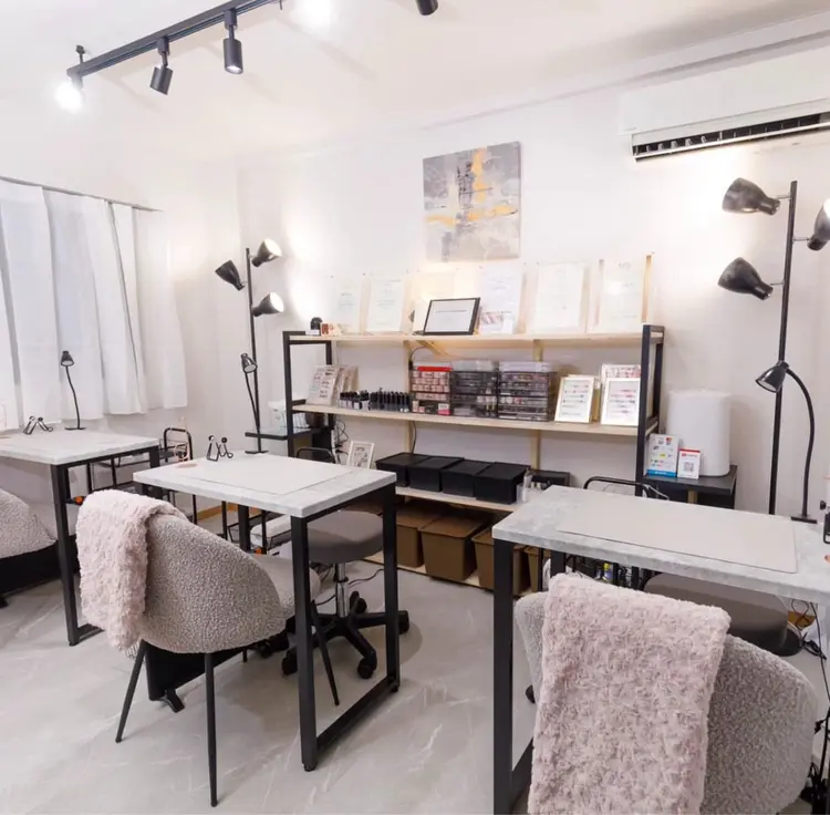 ネフレル ネイルサロンの内観・外観1