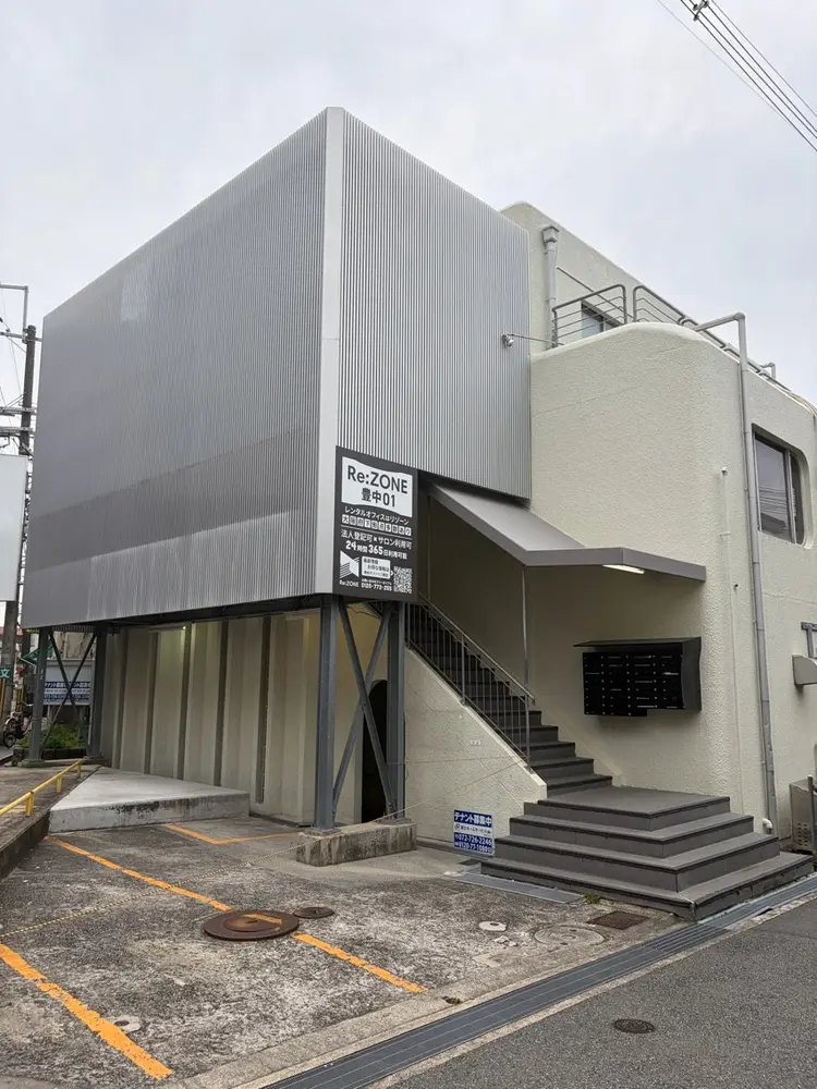 Nail studio MALUAの内観・外観3