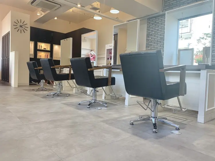 Uni.の内観・外観2