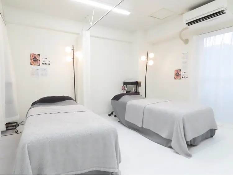 RayJU アイブロウ/メンズアイブロウの内観・外観1