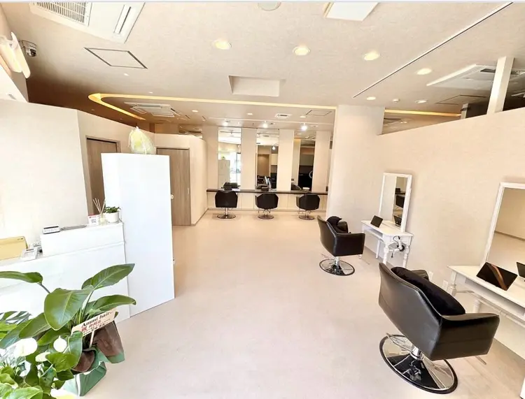 Ammi hairの内観・外観1