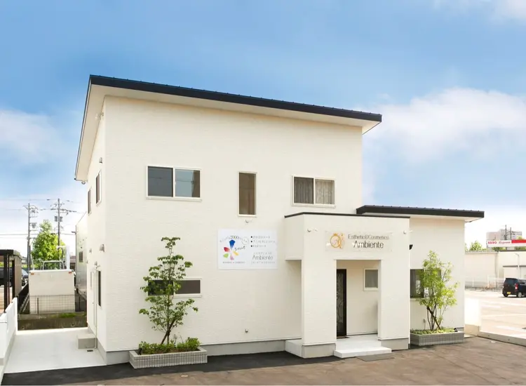 エステティックジュビランアンビエンテ福井店の内観・外観1