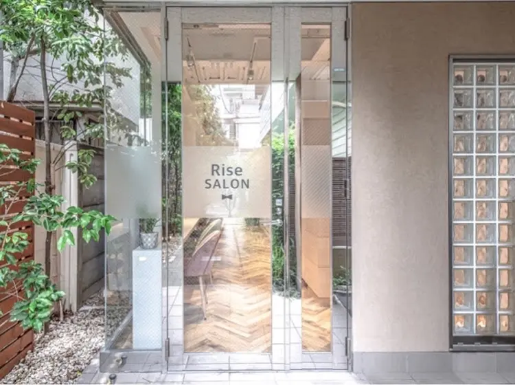 表参道RiseSALONの内観・外観3